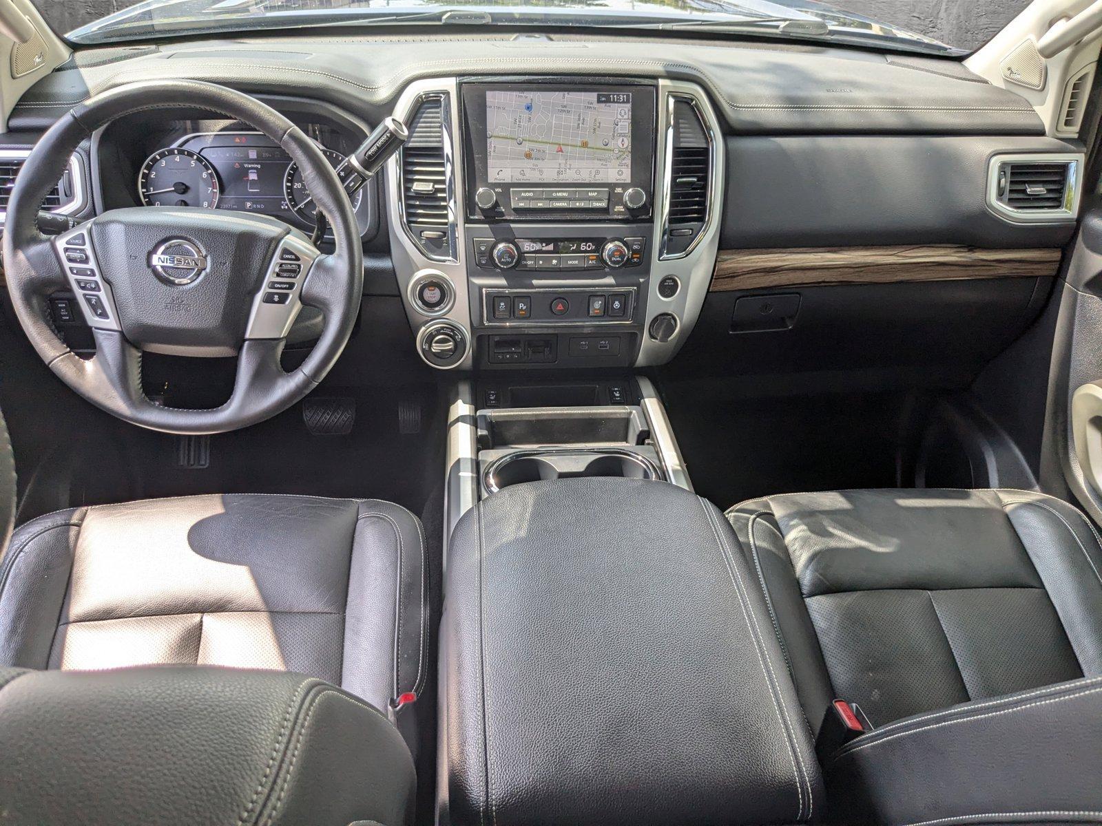 2020 Nissan Titan Vehicle Photo in Miami, FL 33135