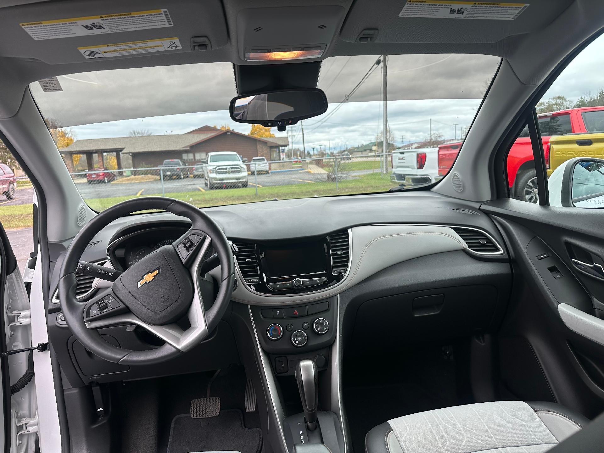 2022 Chevrolet Trax Vehicle Photo in CLARE, MI 48617-9414