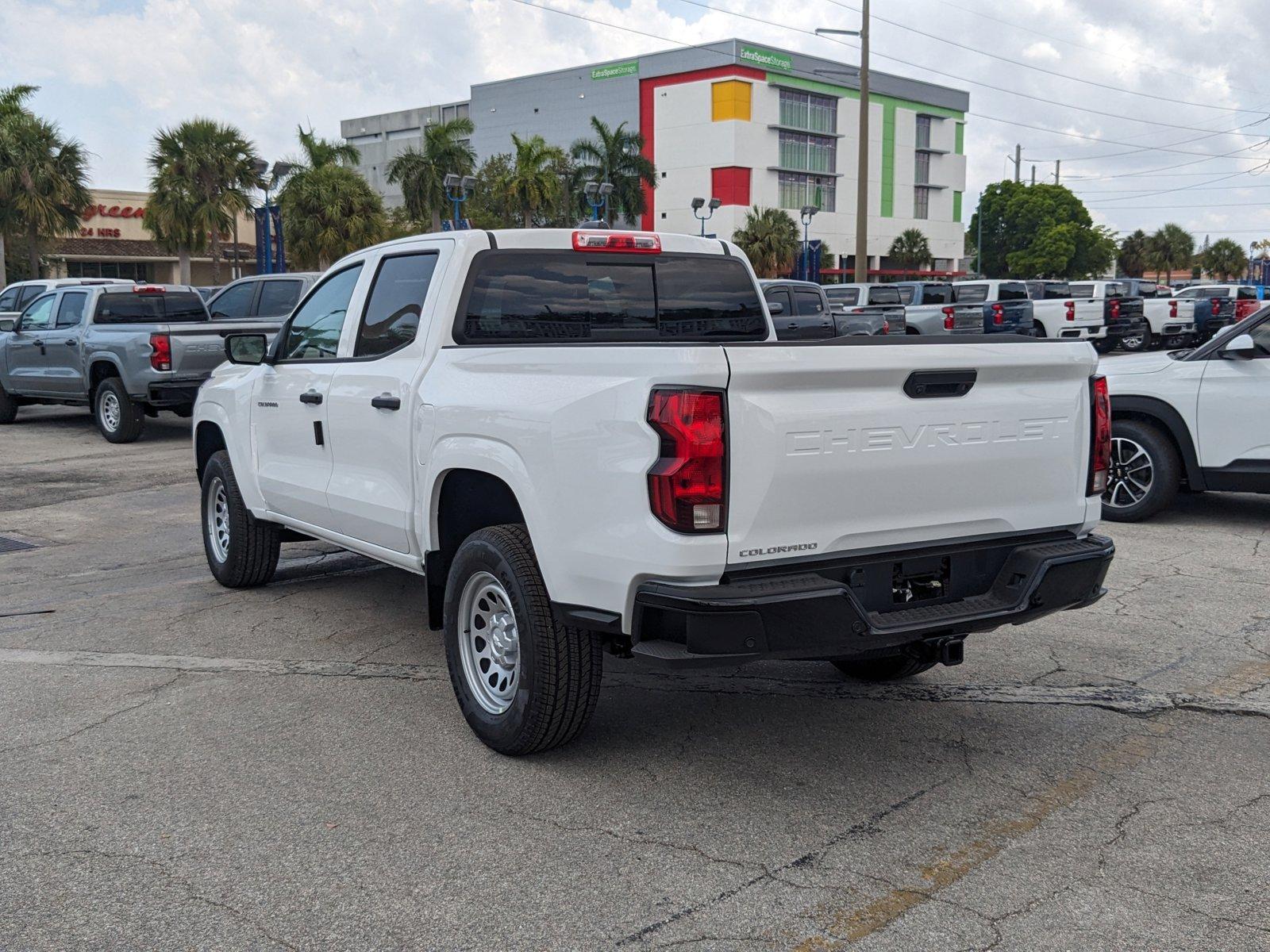 2024 Chevrolet Colorado Vehicle Photo in MIAMI, FL 33172-3015