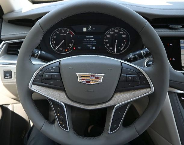 2024 Cadillac XT5 Vehicle Photo in NORWOOD, MA 02062-5222