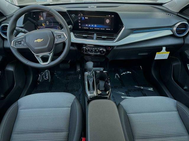 2025 Chevrolet Trax Vehicle Photo in RIVERSIDE, CA 92504-4106