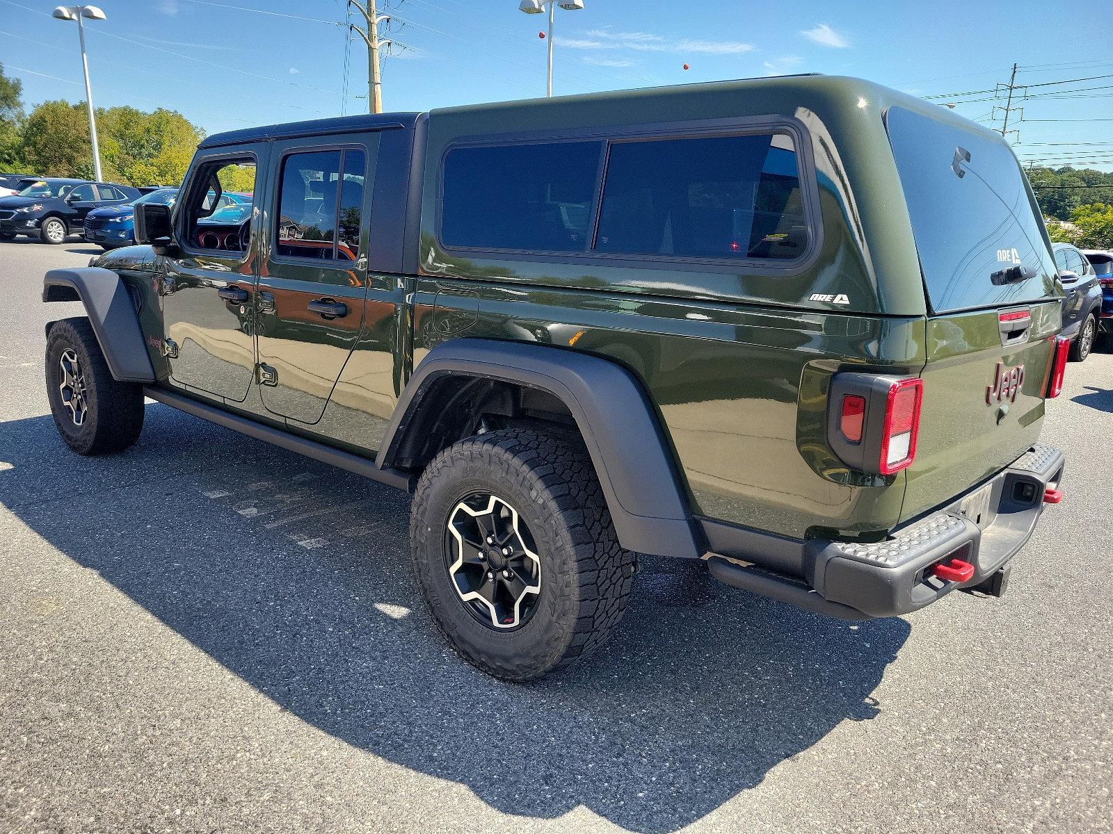 2022 Jeep Gladiator Vehicle Photo in BETHLEHEM, PA 18017-9401