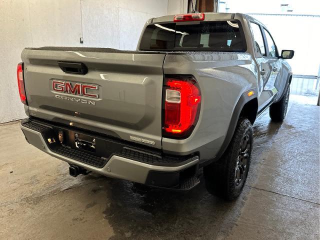 2024 GMC Canyon Vehicle Photo in RED SPRINGS, NC 28377-1640