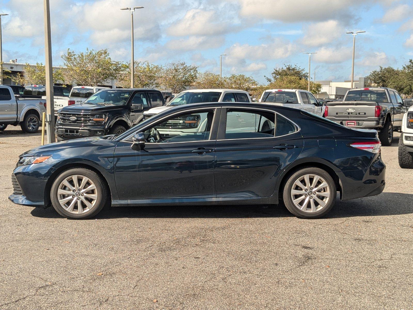 2018 Toyota Camry Vehicle Photo in St. Petersburg, FL 33713