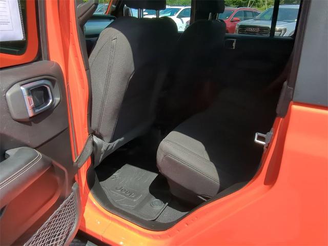 2020 Jeep Gladiator Vehicle Photo in ALBERTVILLE, AL 35950-0246