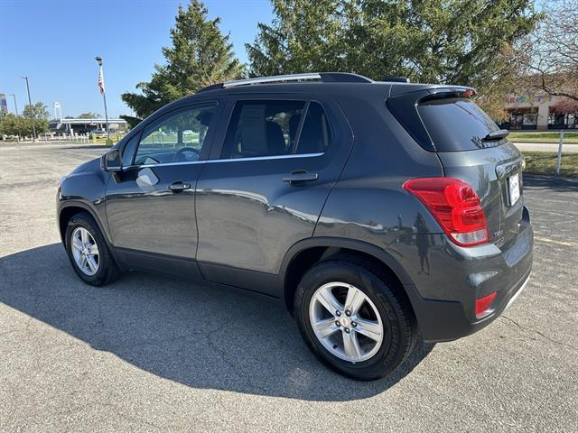 Used 2017 Chevrolet Trax LT with VIN 3GNCJLSB4HL253015 for sale in Birch Run, MI