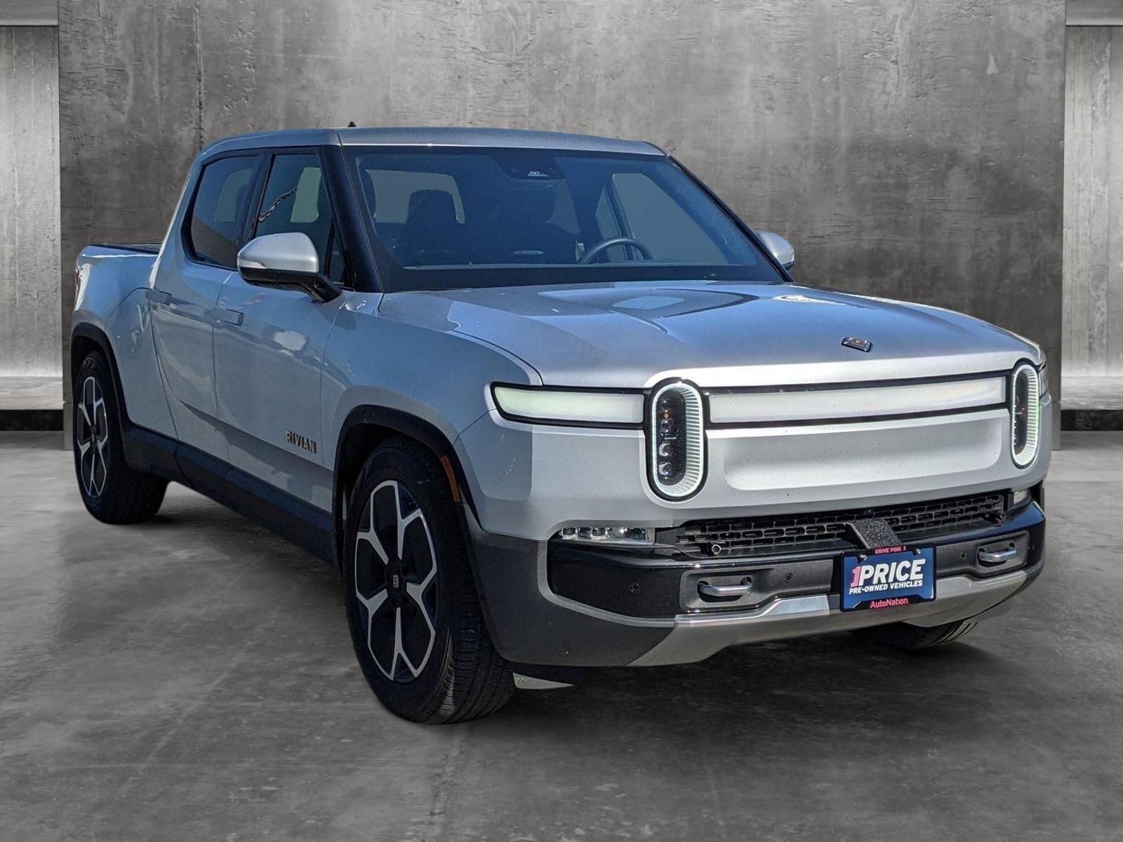 2022 Rivian R1T Vehicle Photo in TIMONIUM, MD 21093-2300