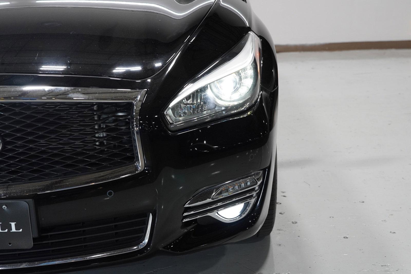 2016 INFINITI Q70L Vehicle Photo in GRAPEVINE, TX 76051