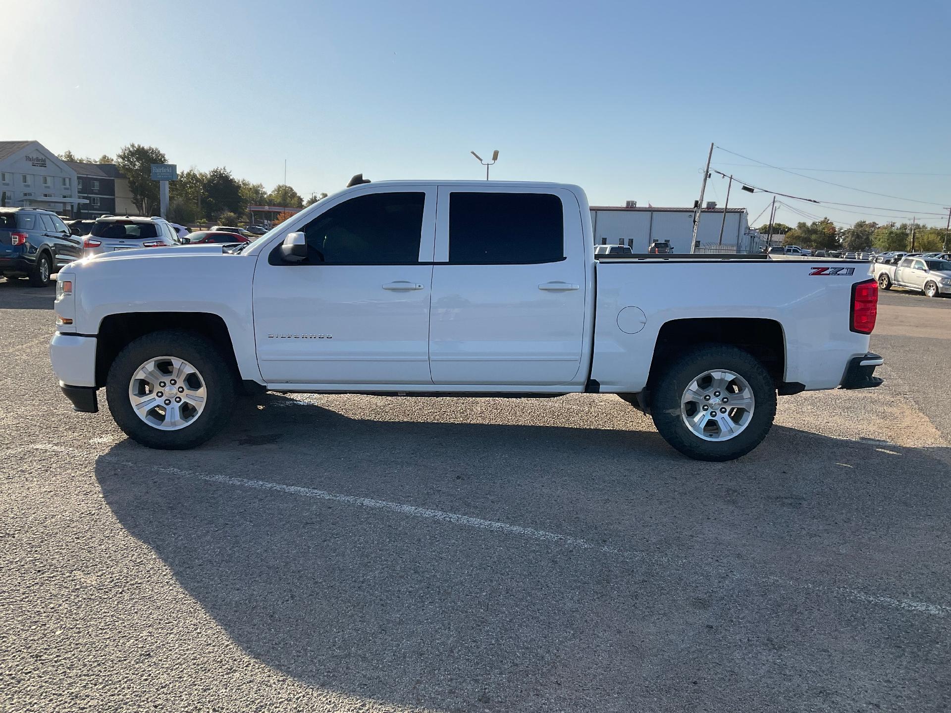 2018 Chevrolet Silverado 1500 Vehicle Photo in PONCA CITY, OK 74601-1036