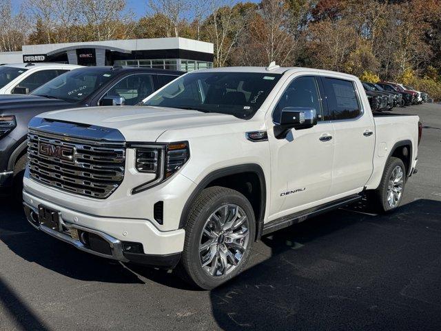 2024 GMC Sierra 1500 Vehicle Photo in LEOMINSTER, MA 01453-2952