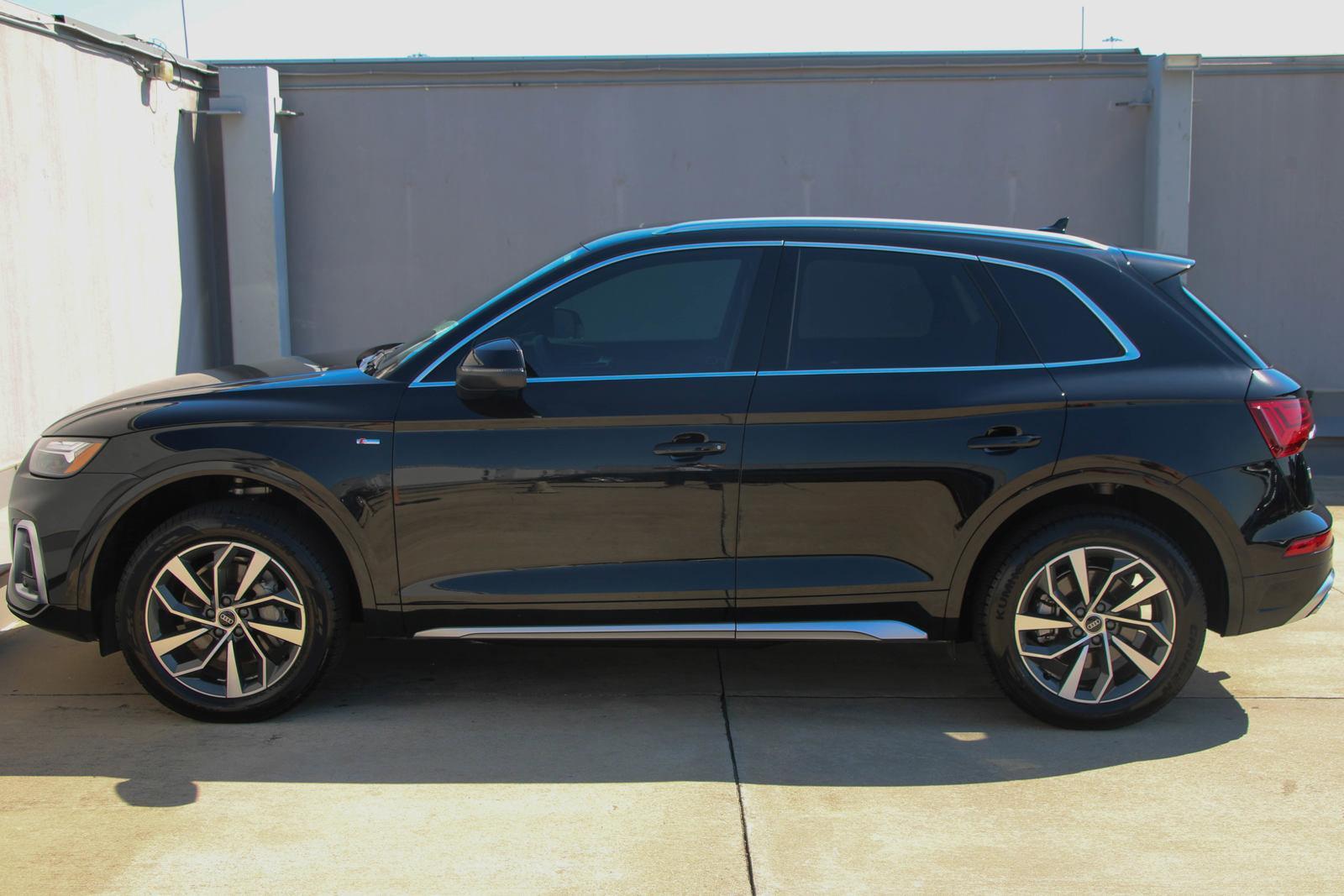 2023 Audi Q5 Vehicle Photo in SUGAR LAND, TX 77478