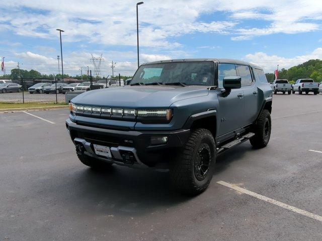 2024 GMC HUMMER EV SUV Vehicle Photo in ALBERTVILLE, AL 35950-0246