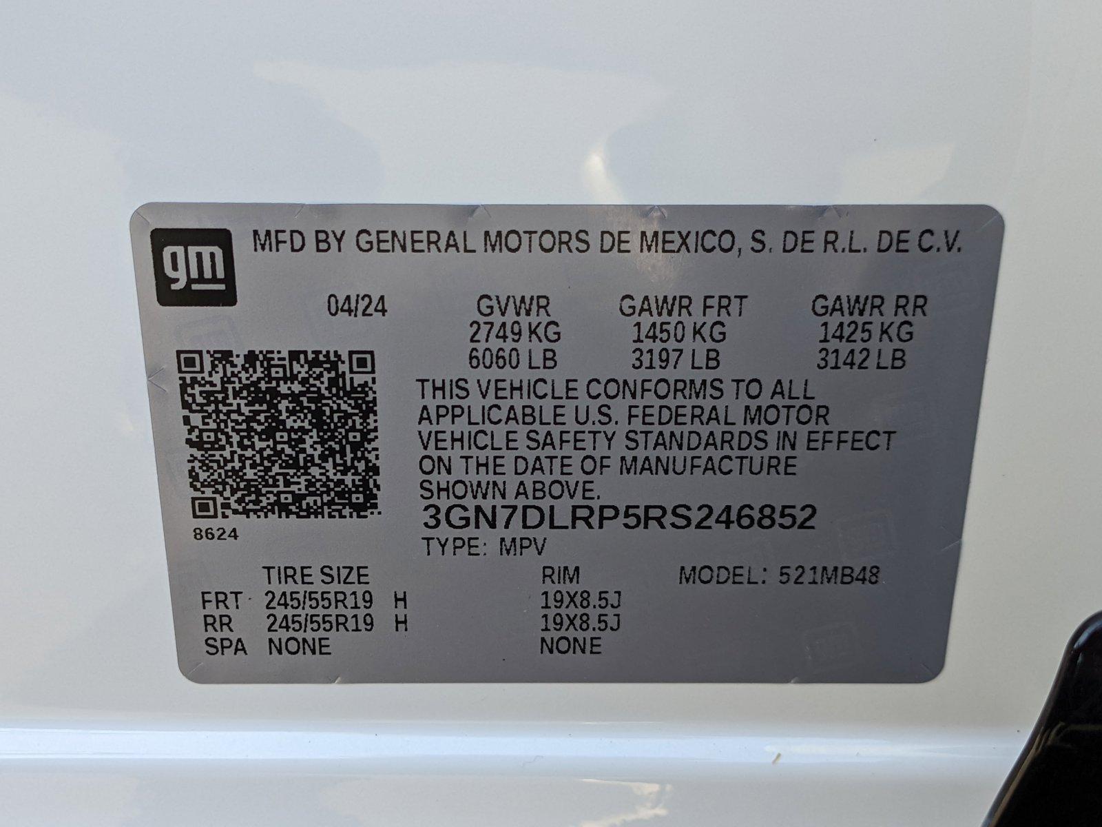 2024 Chevrolet Equinox EV Vehicle Photo in VALENCIA, CA 91355-1705