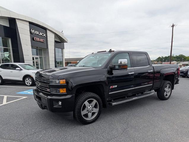 2015 Chevrolet Silverado 2500HD Built After Aug 14 Vehicle Photo in HARRISBURG, PA 17111-1033