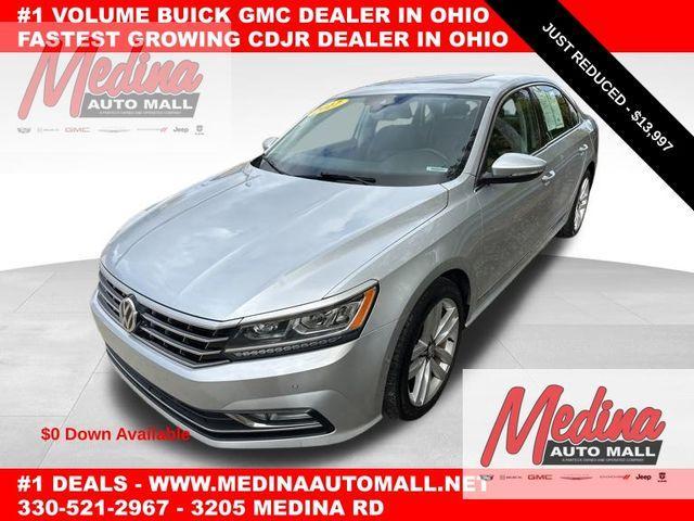 2017 Volkswagen Passat Vehicle Photo in MEDINA, OH 44256-9631