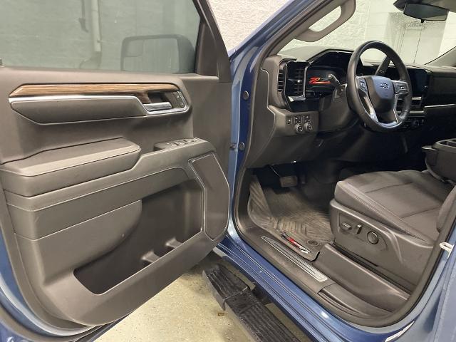 2024 Chevrolet Silverado 1500 Vehicle Photo in ROGERS, MN 55374-9422