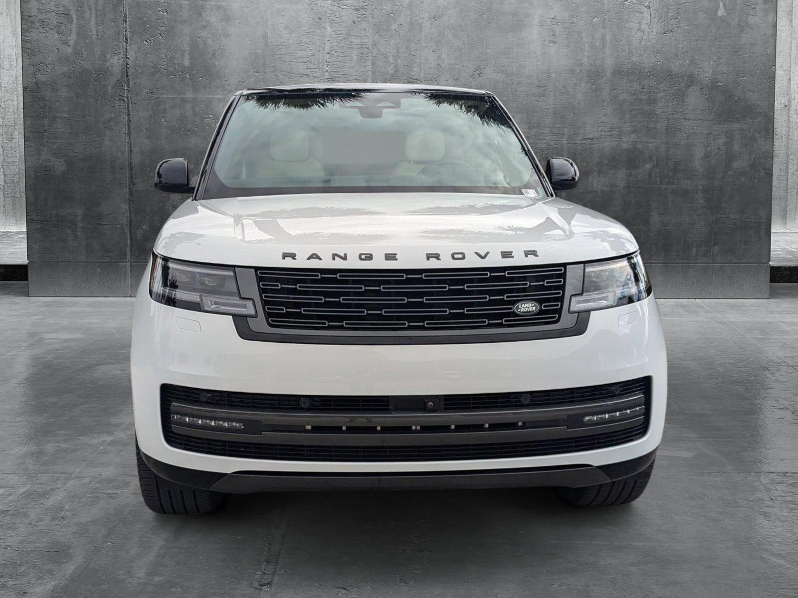 2024 Land Rover Range Rover Vehicle Photo in Pompano Beach, FL 33064