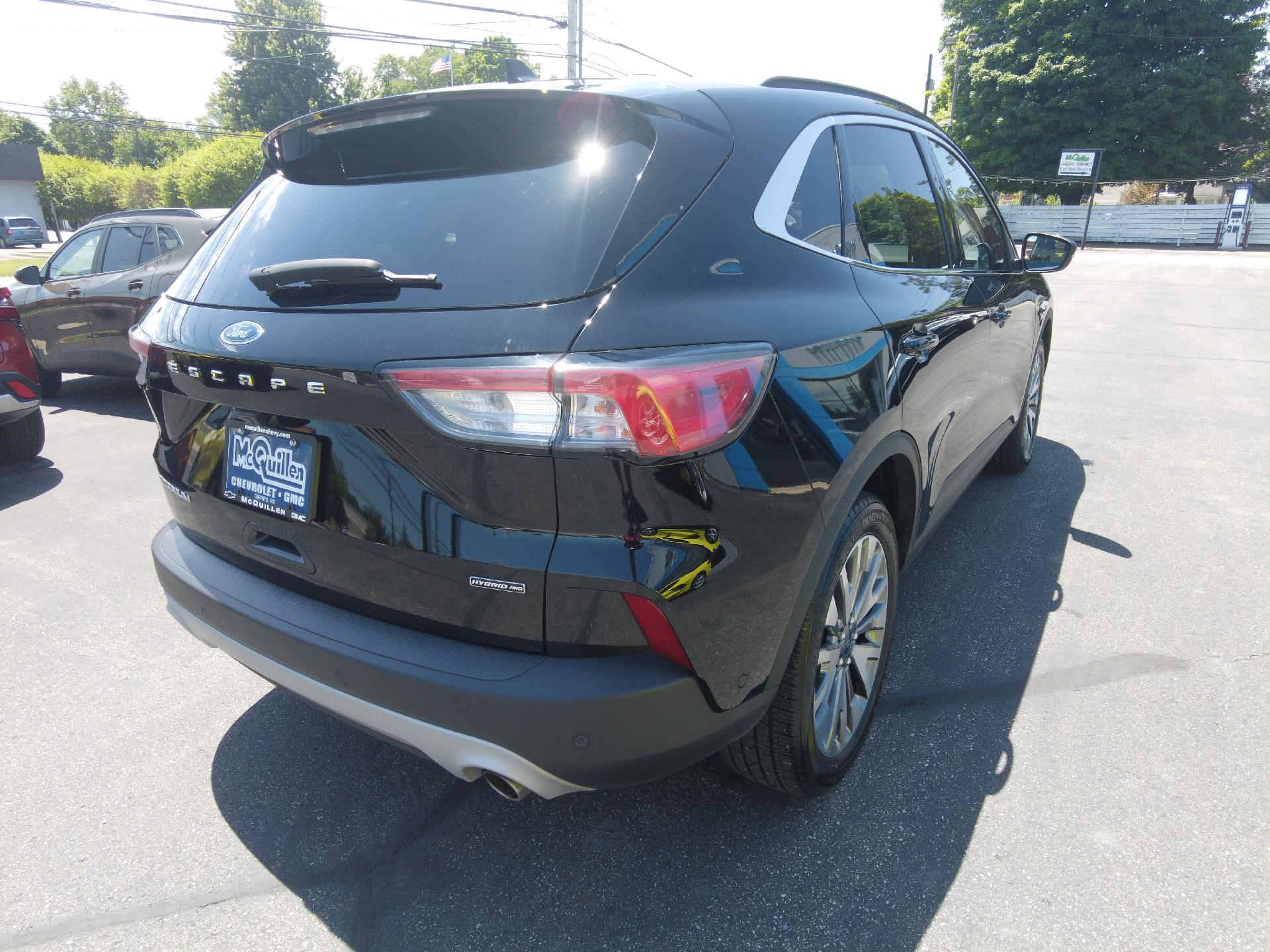 Used 2020 Ford Escape Titanium with VIN 1FMCU9DZ1LUC30685 for sale in Girard, PA