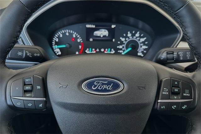 2022 Ford Escape Vehicle Photo in ELK GROVE, CA 95757-8703