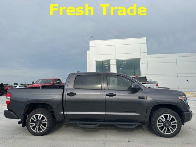 Used 2020 Toyota Tundra SR5 with VIN 5TFDY5F10LX945095 for sale in Centralia, MO