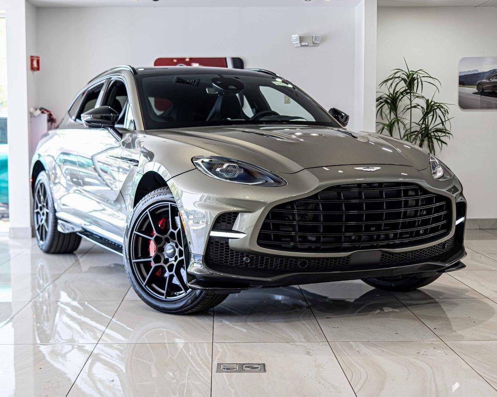 2024 Aston Martin DBX Vehicle Photo in Saint Charles, IL 60174