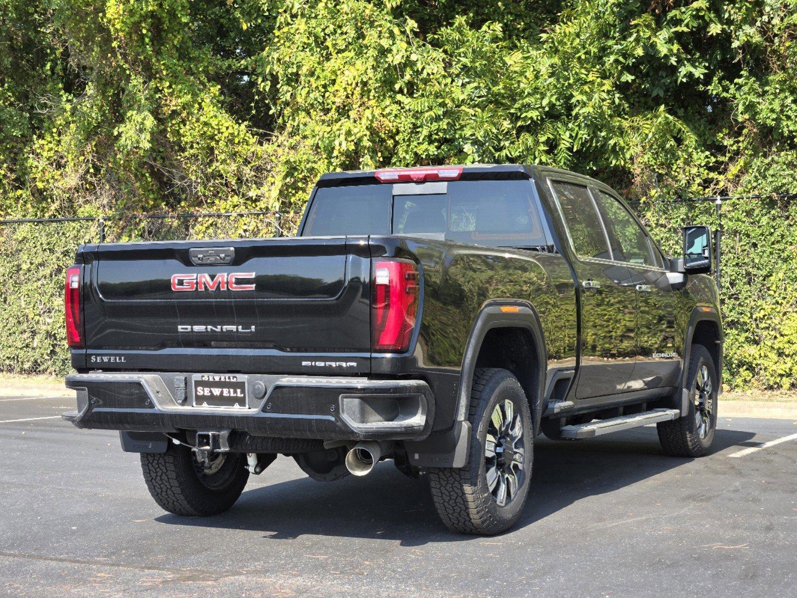 2025 GMC Sierra 2500 HD Vehicle Photo in DALLAS, TX 75209-3016