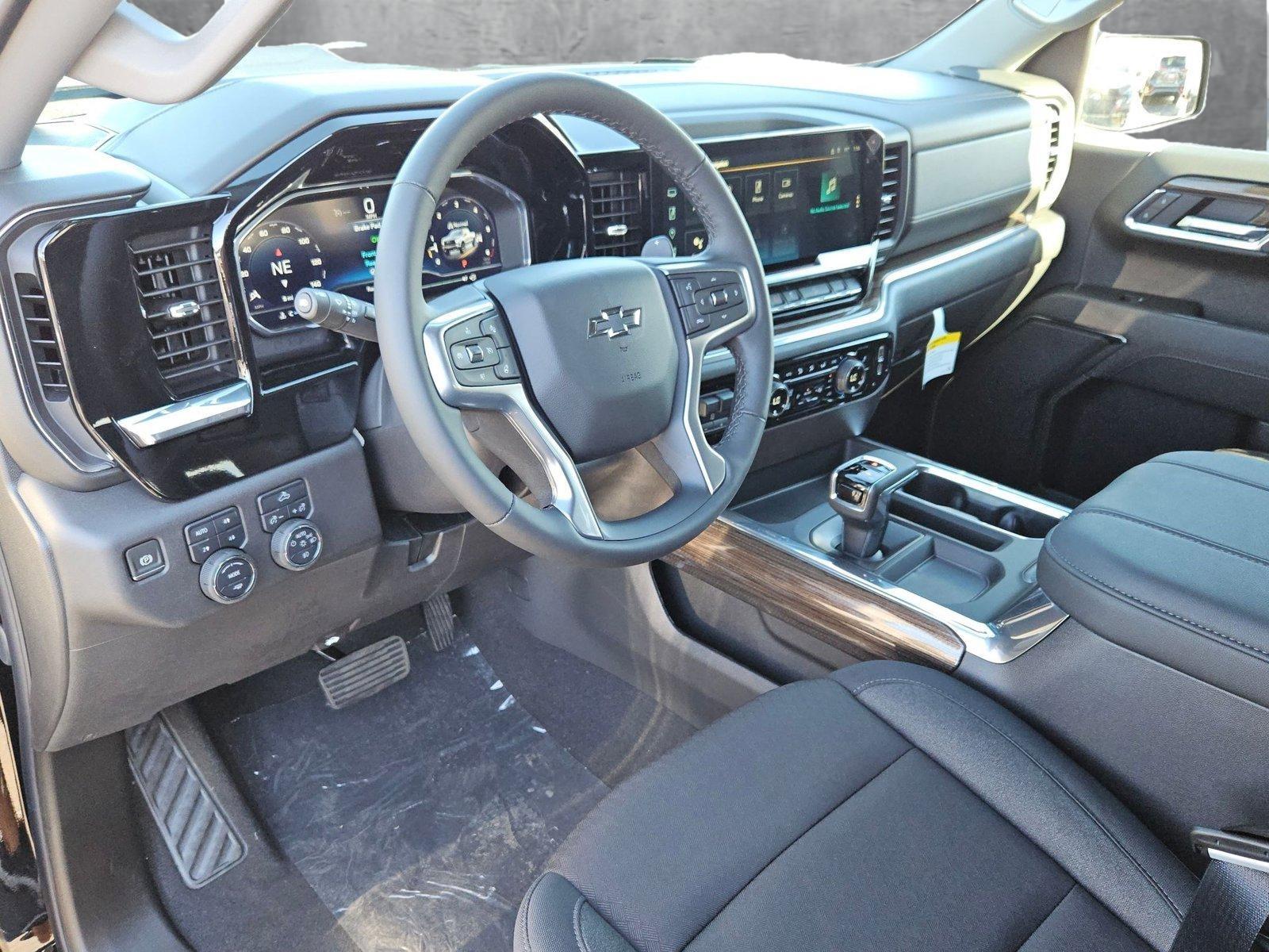 2025 Chevrolet Silverado 1500 Vehicle Photo in MESA, AZ 85206-4395