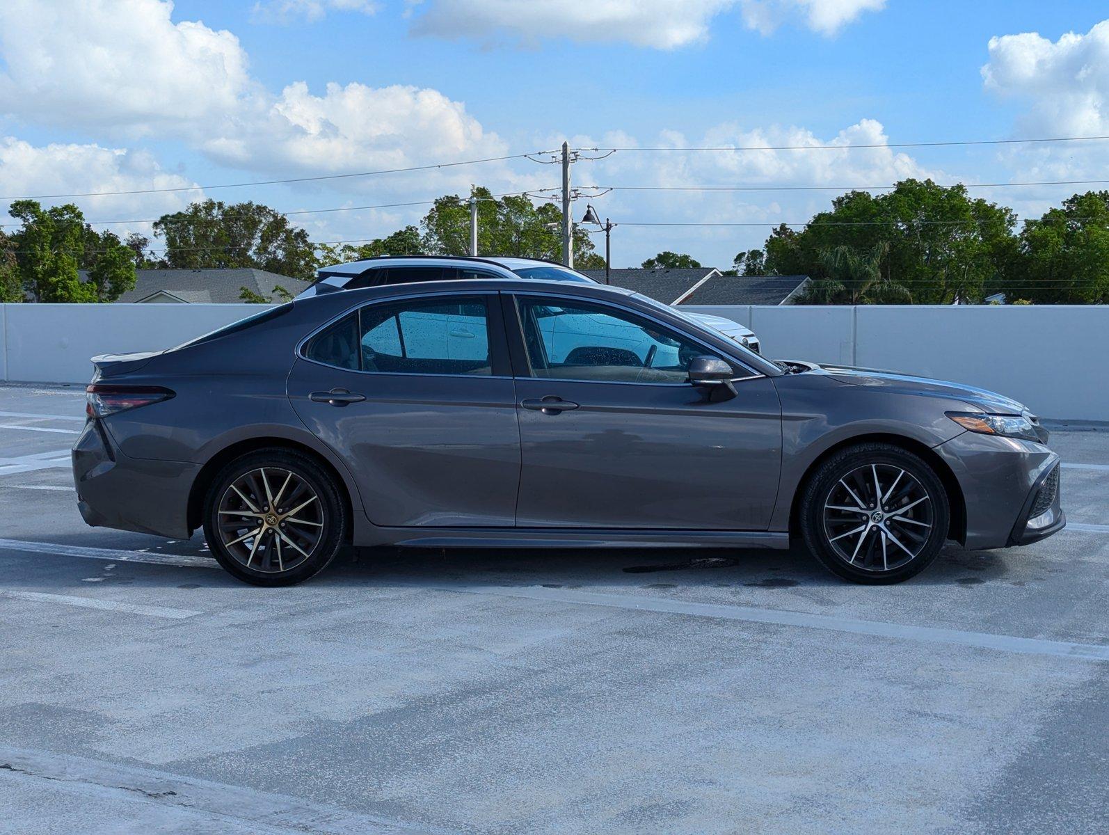 2022 Toyota Camry Vehicle Photo in Ft. Myers, FL 33907