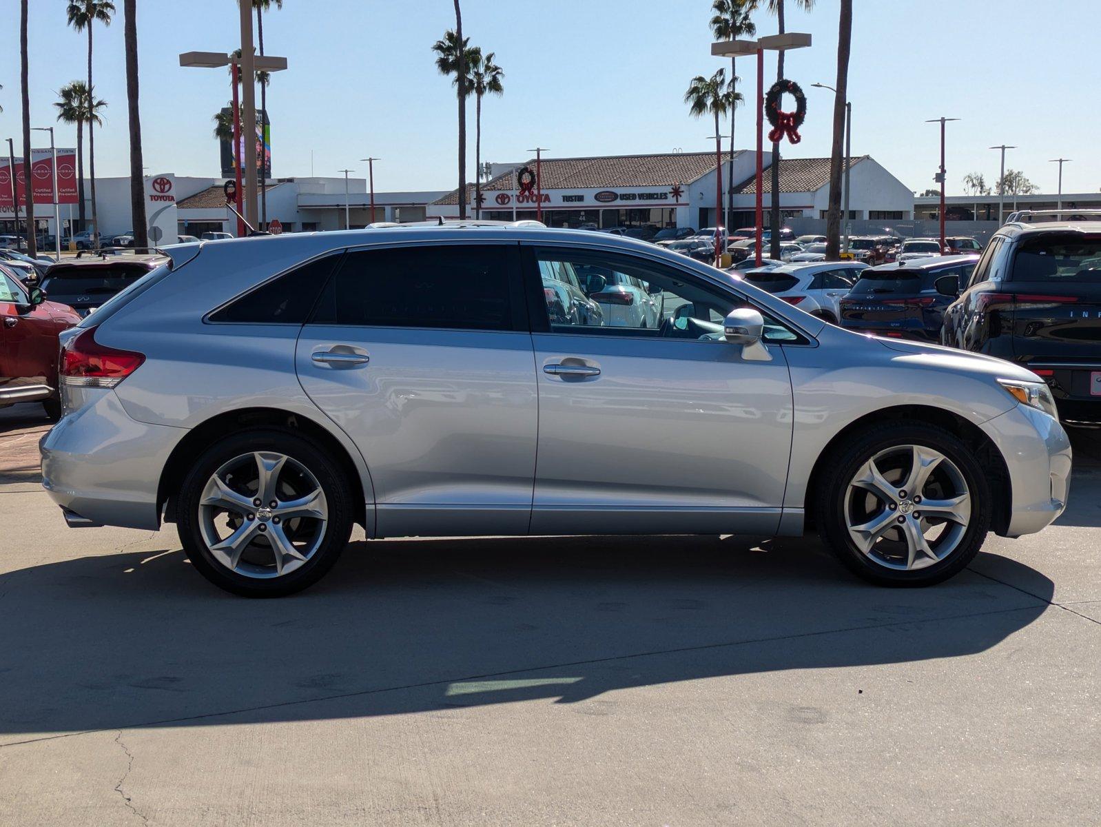 2013 Toyota Venza Vehicle Photo in Tustin, CA 92782