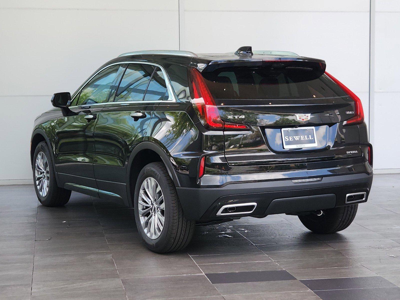 2024 Cadillac XT4 Vehicle Photo in HOUSTON, TX 77079-1502