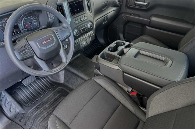 2024 GMC Sierra 1500 Vehicle Photo in ELK GROVE, CA 95757-8703