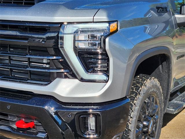 2025 Chevrolet Silverado 2500 HD Vehicle Photo in GAINESVILLE, TX 76240-2013