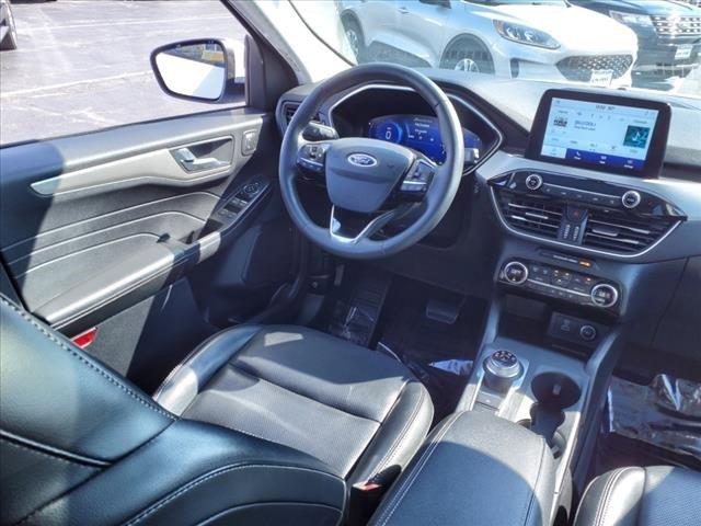 2021 Ford Escape Vehicle Photo in Saint Charles, IL 60174