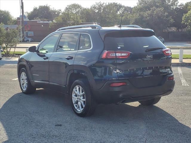 2018 Jeep Cherokee Vehicle Photo in Denton, TX 76205