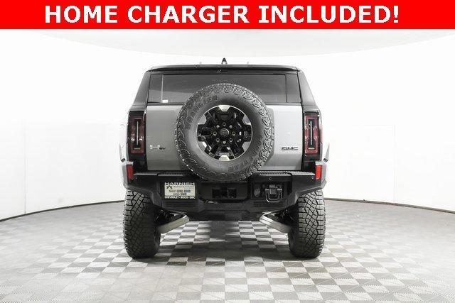 2024 GMC HUMMER EV SUV Vehicle Photo in PUYALLUP, WA 98371-4149