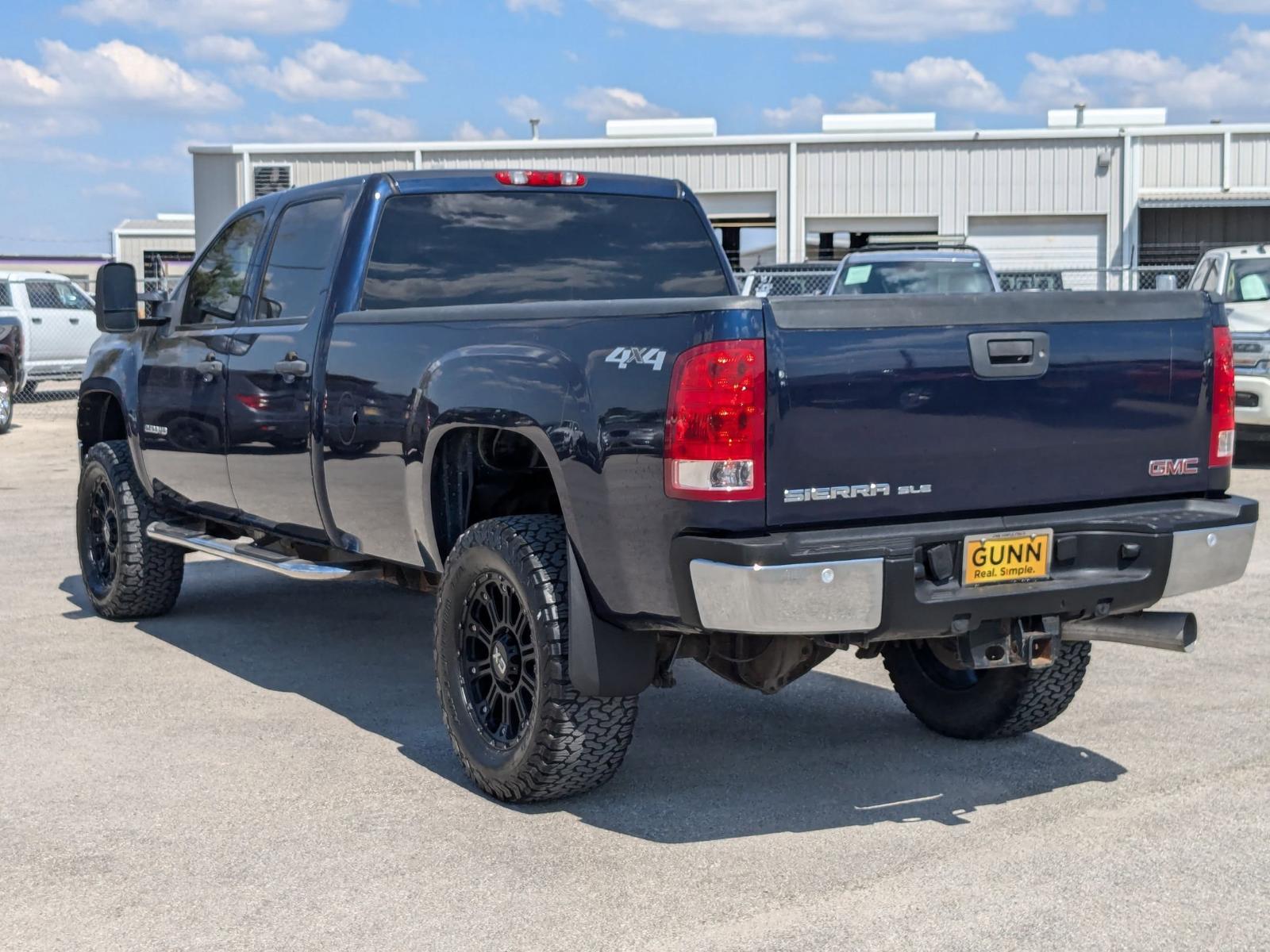 2011 GMC Sierra 2500 HD Vehicle Photo in Seguin, TX 78155