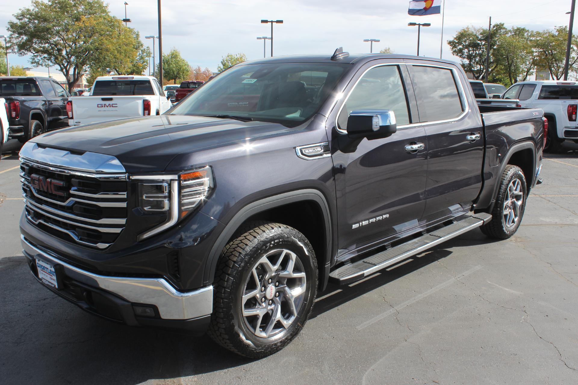 2025 GMC Sierra 1500 Vehicle Photo in AURORA, CO 80012-4011