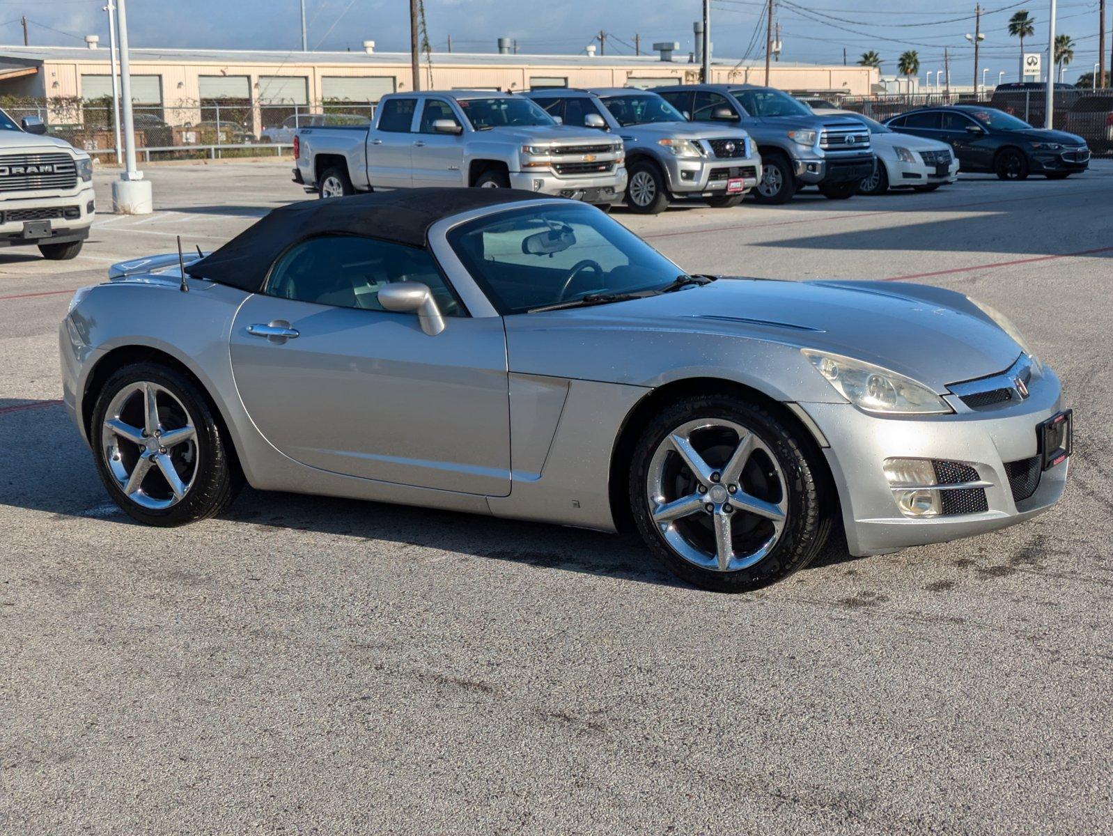 2008 Saturn Sky Vehicle Photo in Corpus Christi, TX 78415