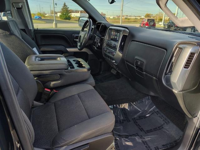 2017 Chevrolet Silverado 1500 Vehicle Photo in GREEN BAY, WI 54304-5303