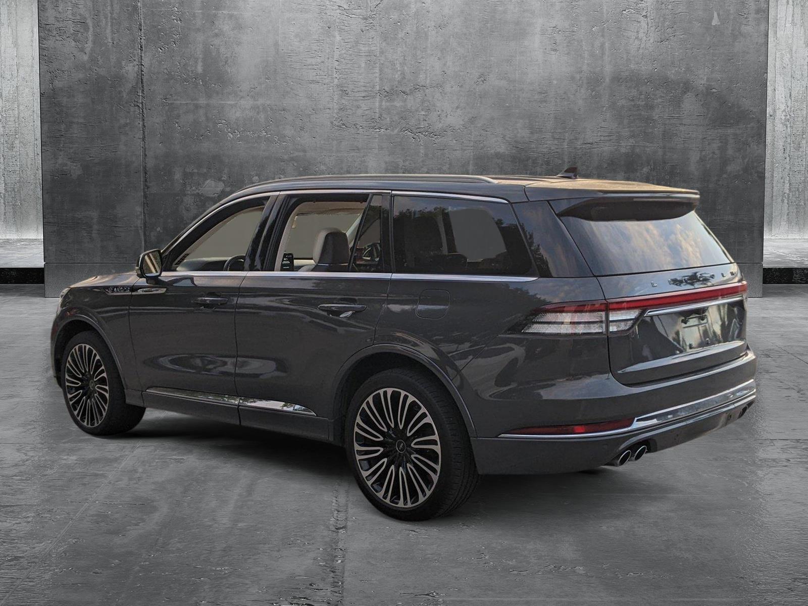 2022 Lincoln Aviator Vehicle Photo in PEMBROKE PINES, FL 33024-6534