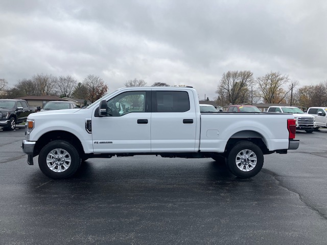 Used 2022 Ford F-250 Super Duty XLT with VIN 1FT7W2BT3NEF14838 for sale in Pontiac, IL