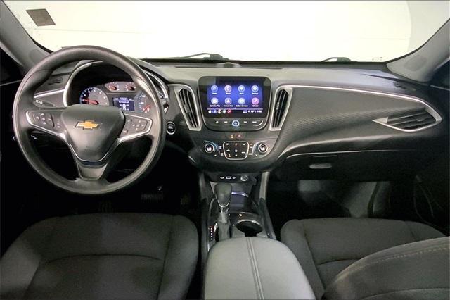 2024 Chevrolet Malibu Vehicle Photo in KANSAS CITY, MO 64114-4545