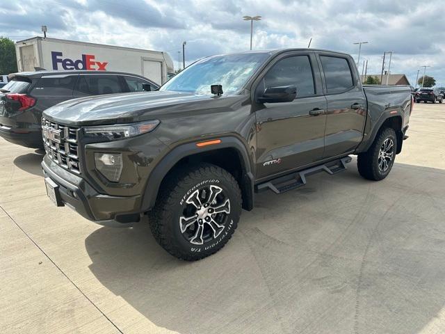 2024 GMC Canyon Vehicle Photo in ROSENBERG, TX 77471-5675