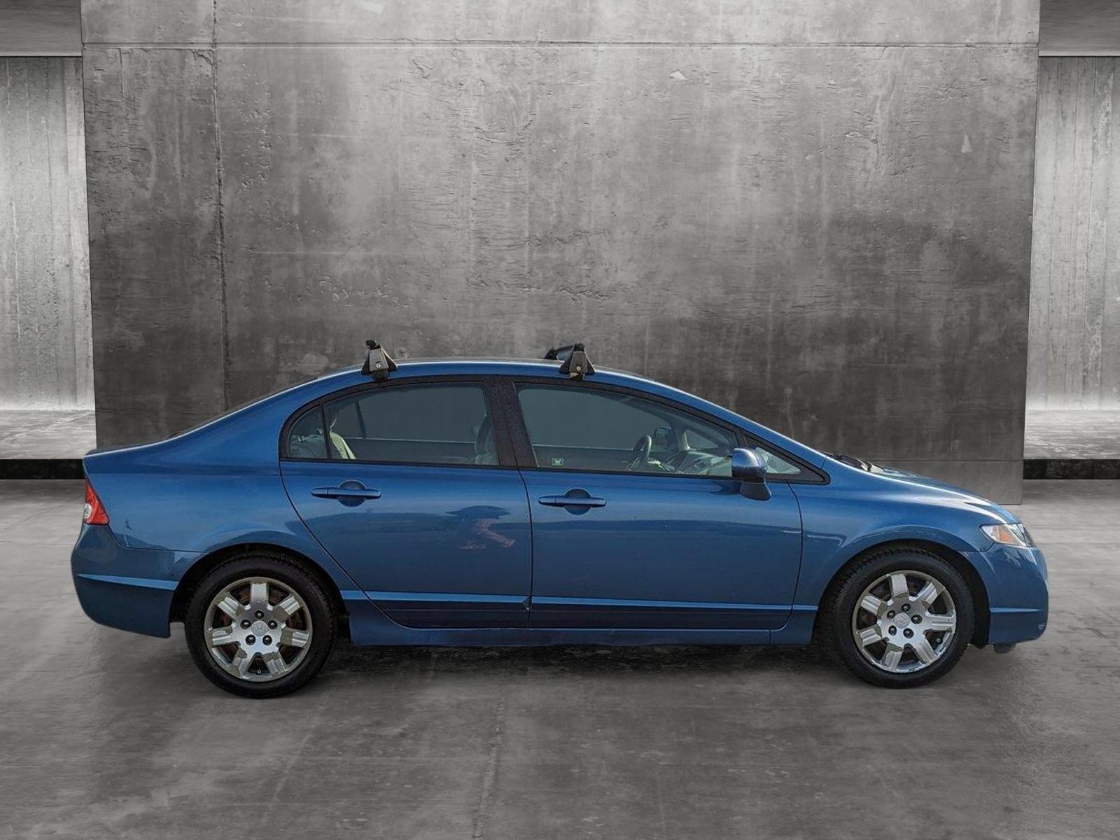 2009 Honda Civic Sedan Vehicle Photo in Spokane Valley, WA 99206