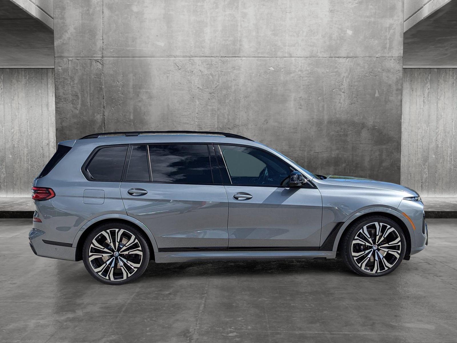 2023 BMW X7 M60i Vehicle Photo in Delray Beach, FL 33444