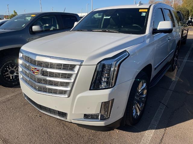 2018 Cadillac Escalade Vehicle Photo in GOODYEAR, AZ 85338-1310