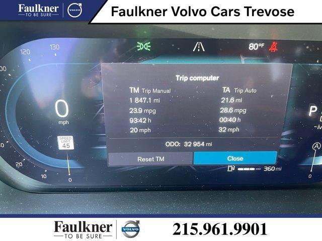 2022 Volvo XC60 Vehicle Photo in Trevose, PA 19053