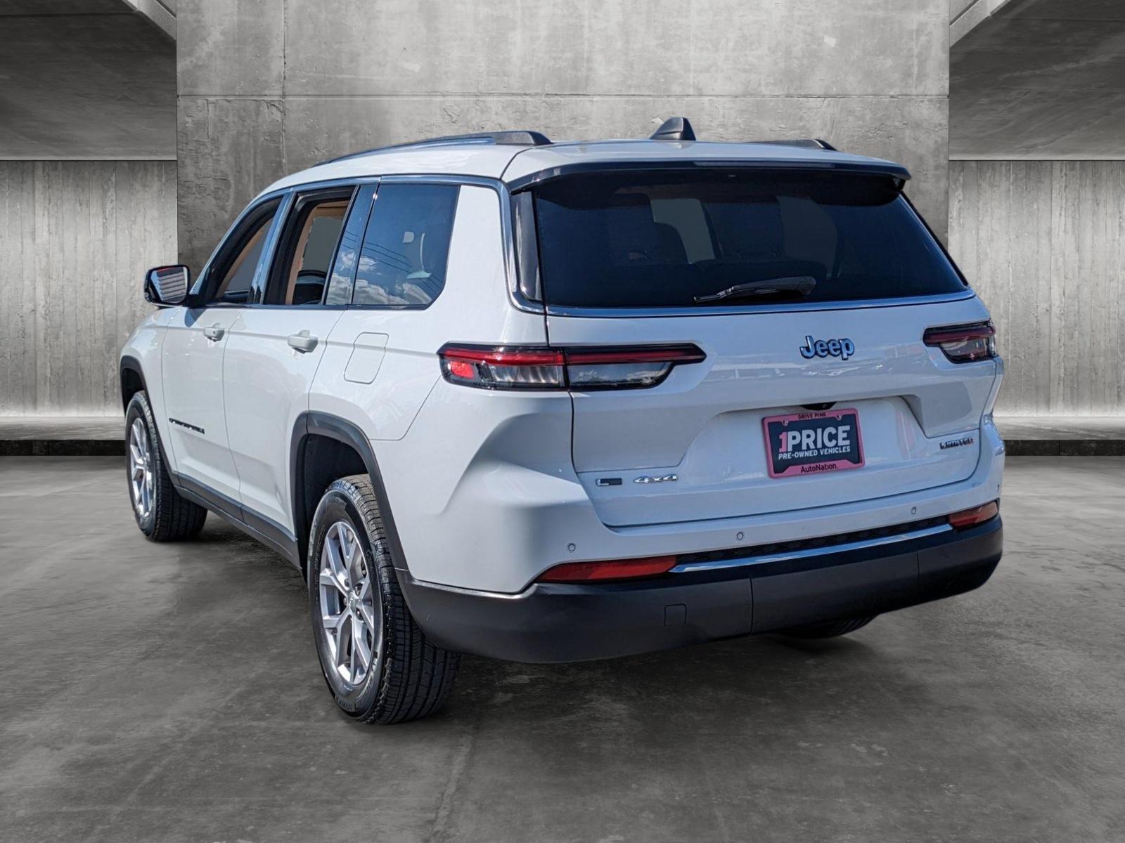 2022 Jeep Grand Cherokee L Vehicle Photo in Bradenton, FL 34207