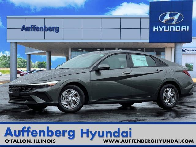 2025 Hyundai ELANTRA Vehicle Photo in O'Fallon, IL 62269