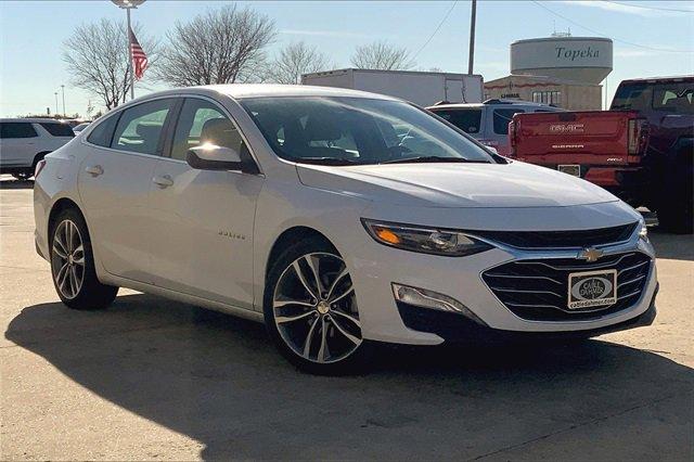 2022 Chevrolet Malibu Vehicle Photo in TOPEKA, KS 66609-0000